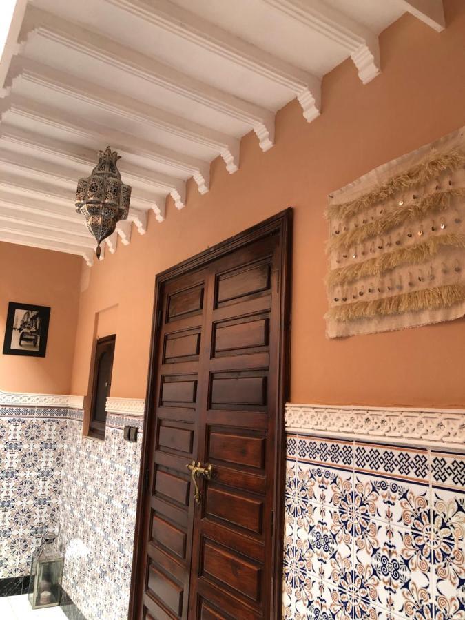 Riad Ramona Lqariya Seyaheya Marrakesh Eksteriør billede