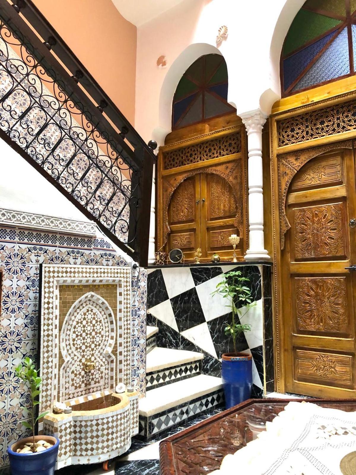 Riad Ramona Lqariya Seyaheya Marrakesh Eksteriør billede