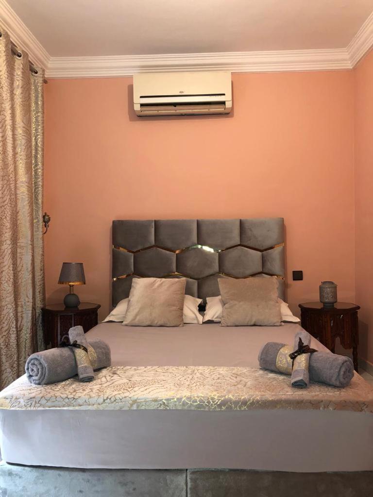 Riad Ramona Lqariya Seyaheya Marrakesh Værelse billede